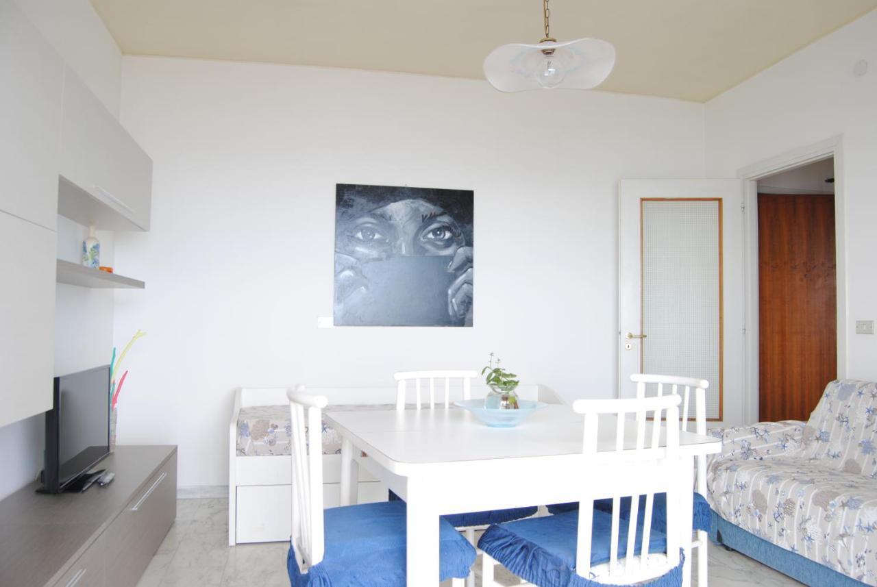 Gaiavacanze Beach Apartment Bordighera Exterior foto